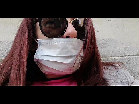 ❤️ Nicoletta hämnas på sin granne och kissar i hans garage (Special Covid19 Italian Quarantine) Vacker porr at sv.sexera.ru ❤